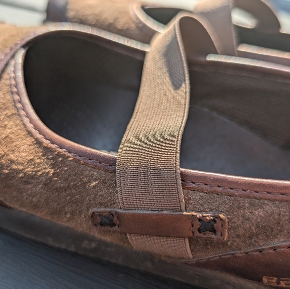 EARTH Tan Slip on Stretch Mary Jane Tennis Shoe size 8.5 - Picture 10 of 13